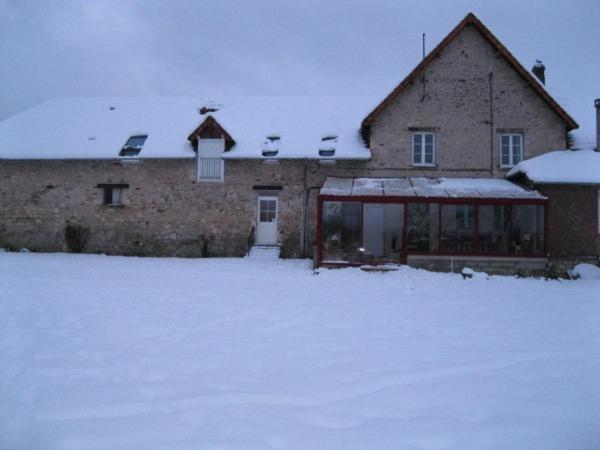 Villa Au Jardin Fleuri Vauxaillon Exterior foto